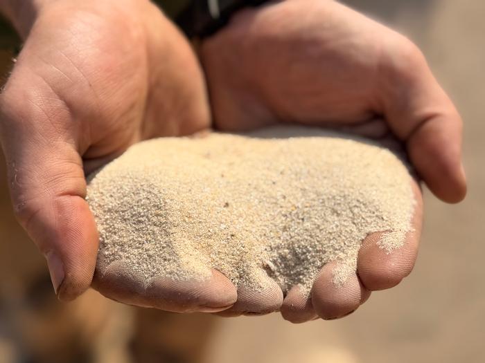 Cowbay Sand